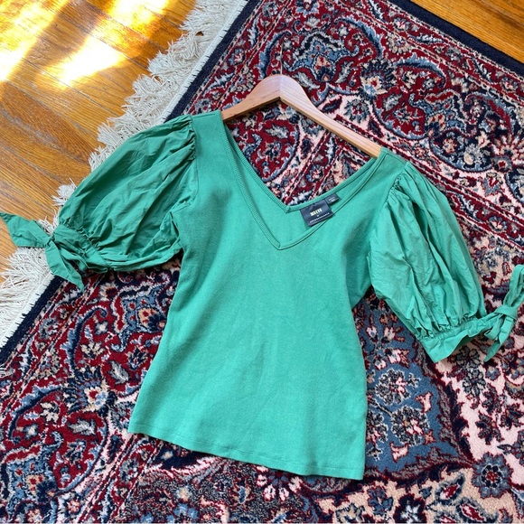 Anthropologie Maeve Puff-Sleeved Top in Kelly Green - Picture 4 of 8